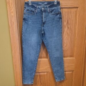 Old Navy Women's Cropped Jeans in Classic Blue